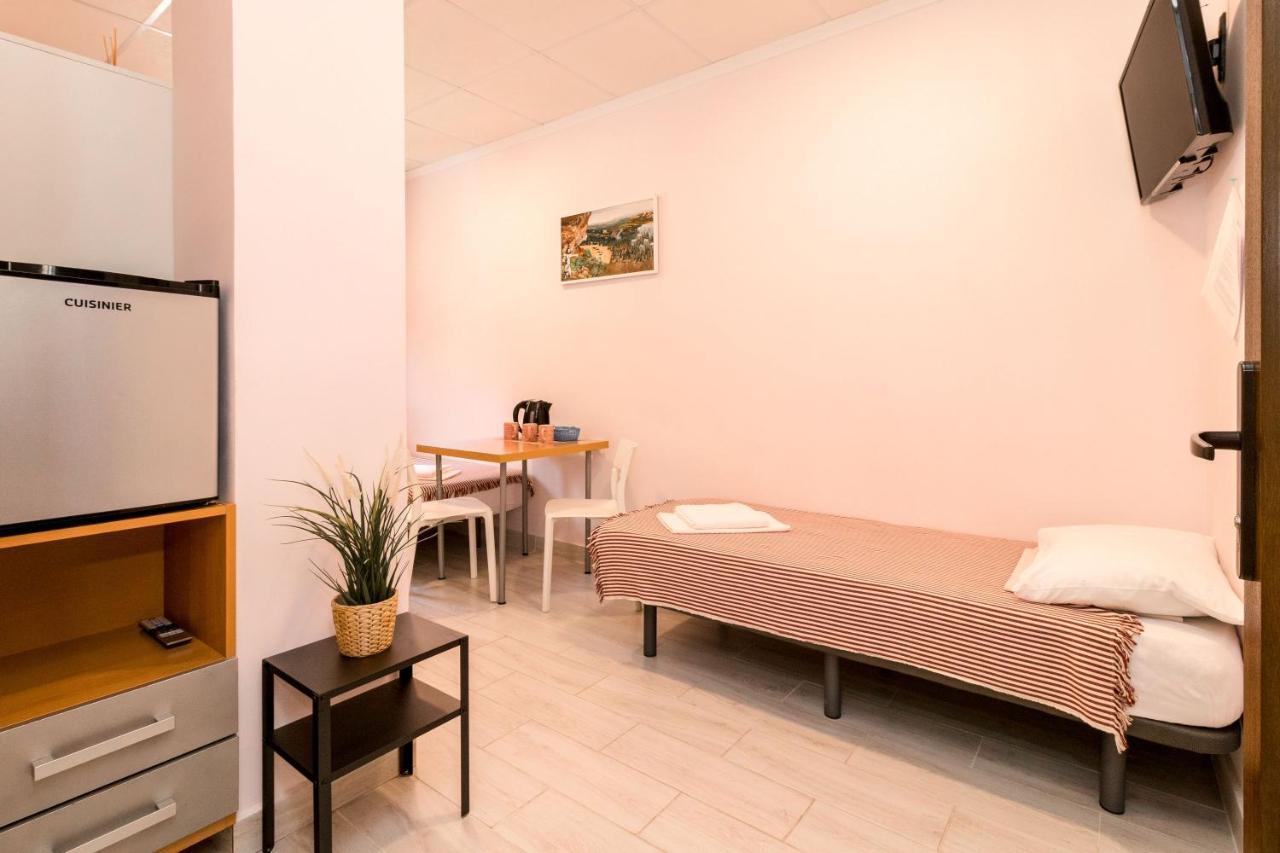 Hostal 7A Torrevieja Exterior foto